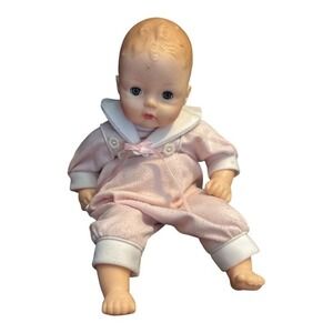Vintage cloth and vinyl *Baby Girl Doll* Madame Alexander 12" sleep eyes 1977